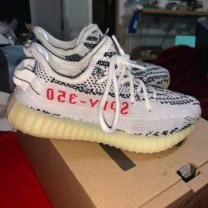 Yeezy boost 350 brand new never used size 5